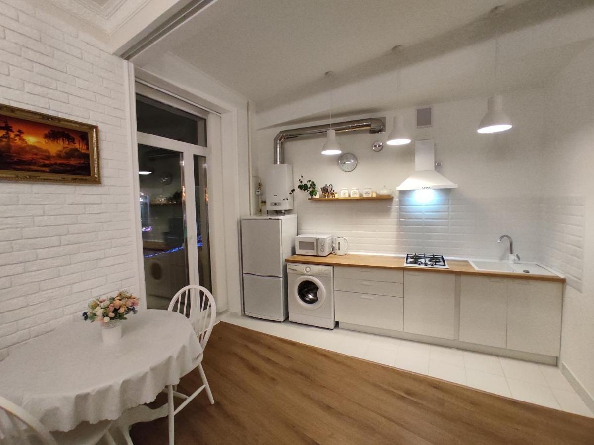 Apartment in the city center Gomel Bagian luar foto